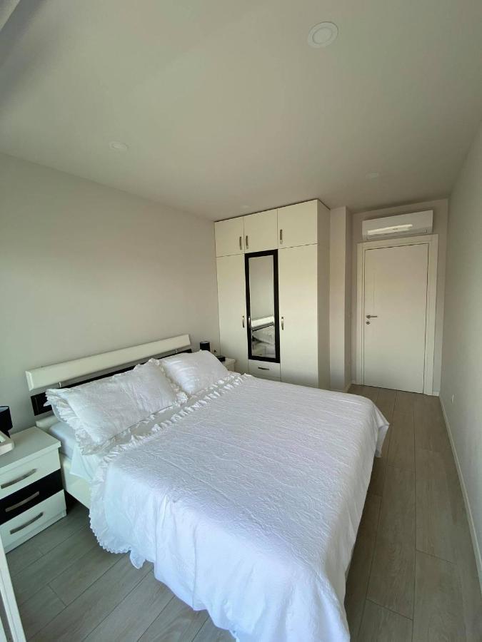 Lux Apartment Sea View Makarska Exterior photo